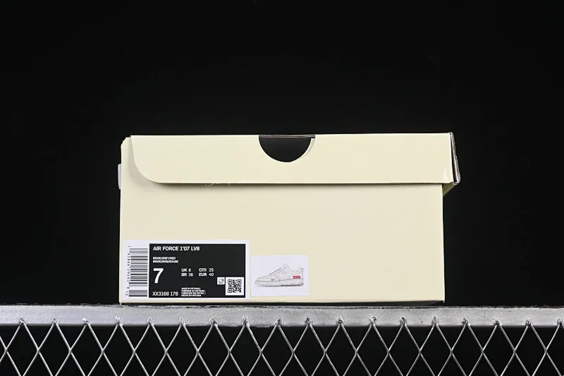 All categories Nk Air Force 1 Air Force series Nk Air Force 1 Low Air Force low-top Nike Air Force 1'07 Low Supreme co-branded beige crystal bottom Air Force 1 low-top casual sneakers XX3168-178